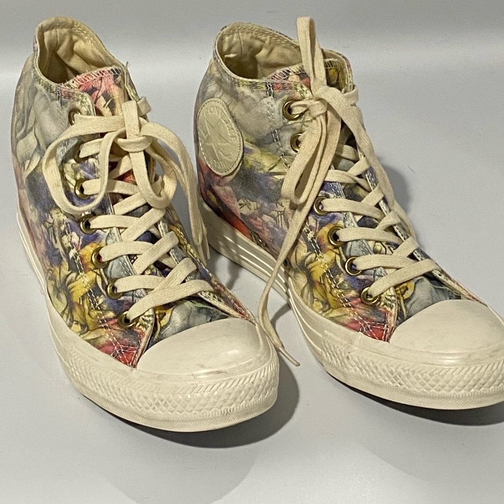 Converse Brown and Cream High-Tops